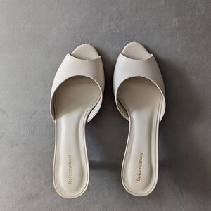 Reformation Cream Women's Slide Sandals